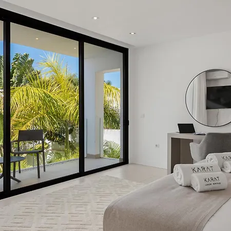 Karat Esmeralda Villa