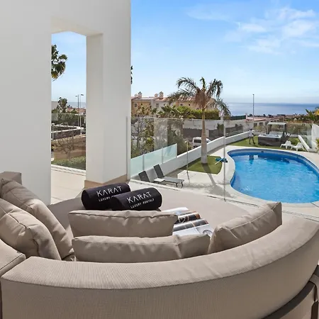 Karat Esmeralda Villa