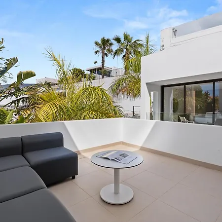 Karat Esmeralda Villa *