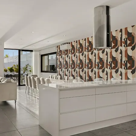Karat Esmeralda Villa *